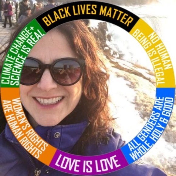 Meet your Posher, Rachelle - Picture 1 of 1